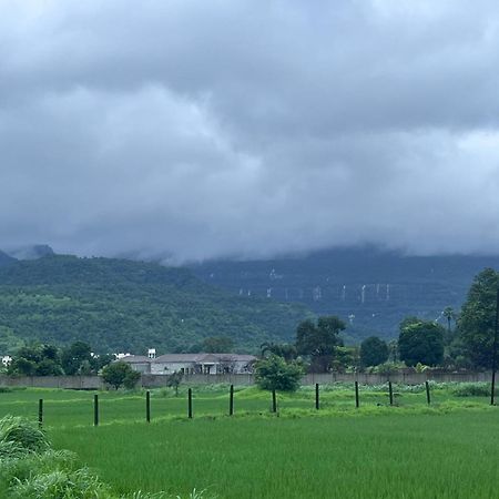 Sai Farm Hotel Karjat Exterior photo
